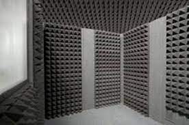 کارایی فوم های جاذب صدا در استودیو آکوستیک و سالن ها